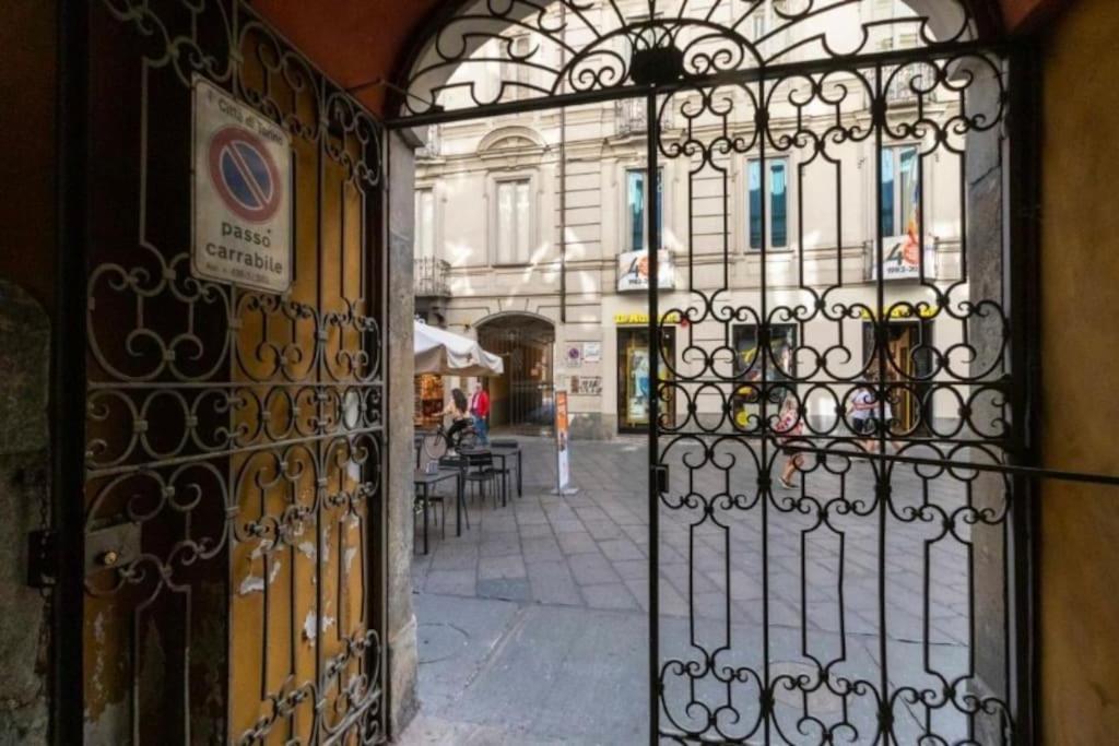L'Angolo Di Chiara Nel Cuore Di Torino Buitenkant foto